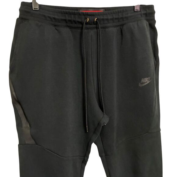 Nike Tech Fleece Jogger Pants Mens Size L - Picture 2 of 9